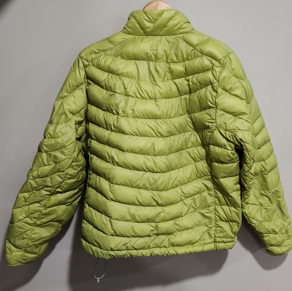 Lands’ End Youth Thermo Packable Puffer Jacket, Lime Green, Size 18-20 xl - Picture 4 of 8